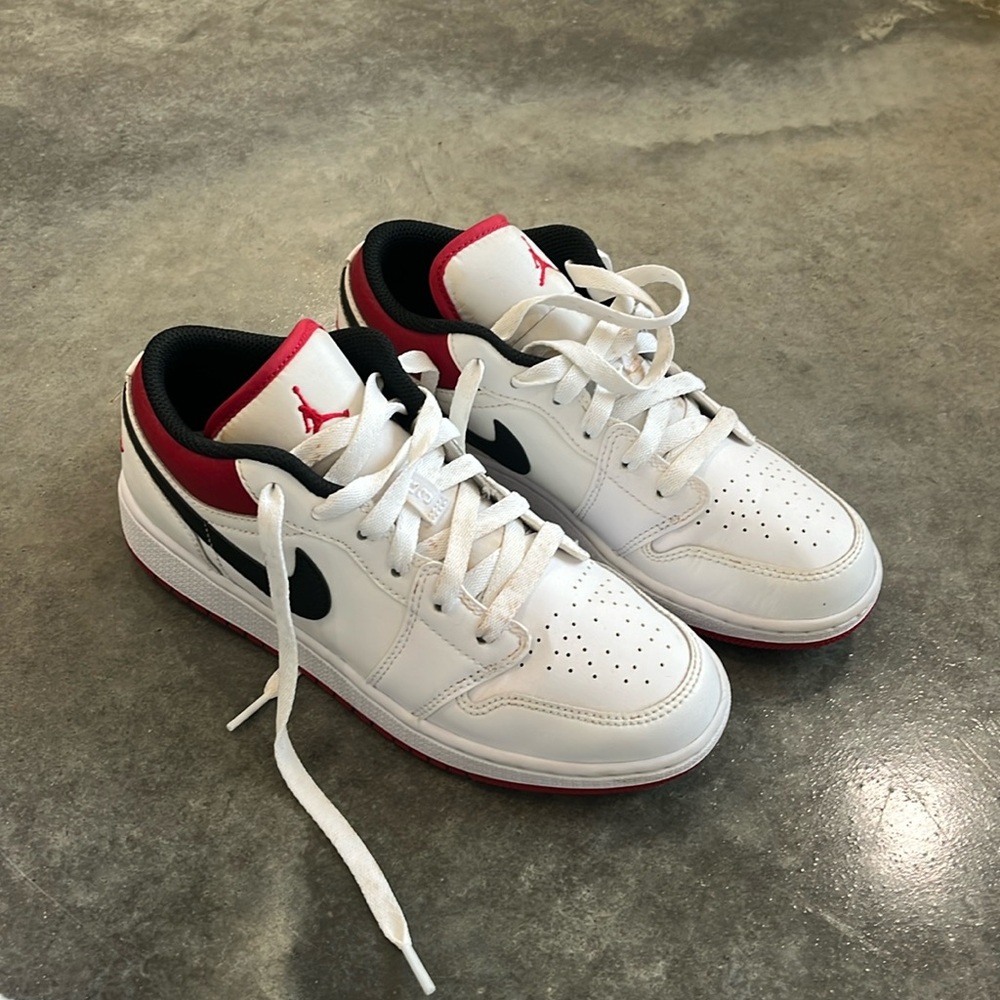 Air Jordan 1 Low 5 Youth White University Red Black